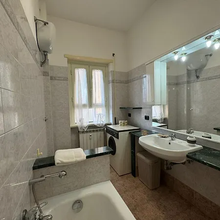 Cozy&quiet Getaway In Gianicolo Apartment *