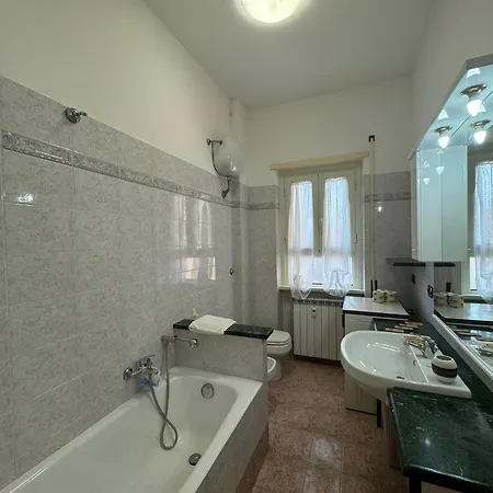Apartment Cozy&quiet Getaway In Gianicolo